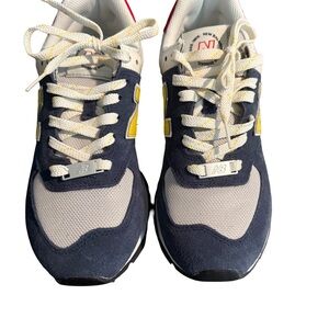 New Balance White and Gray Sneakers